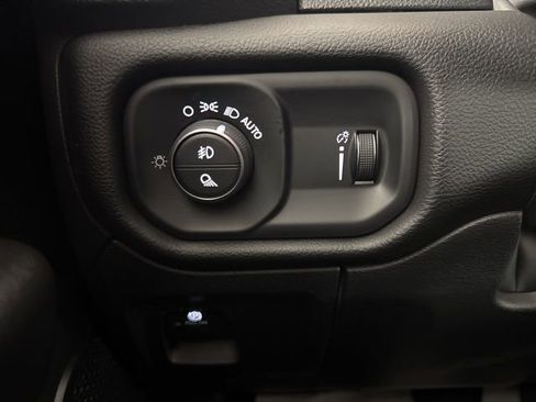 Used 2023 RAM 1500 Big Horn AWD/4WD image 20
