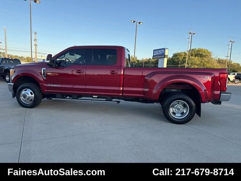 Used 2017 Ford F350 Lariat w/ FX4 Off-Road Package image 11