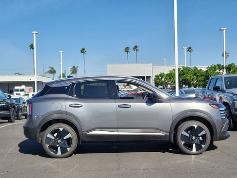 New 2026 Nissan Kicks SR image 20