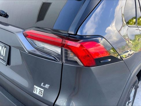 Used 2023 Toyota RAV4 LE image 29