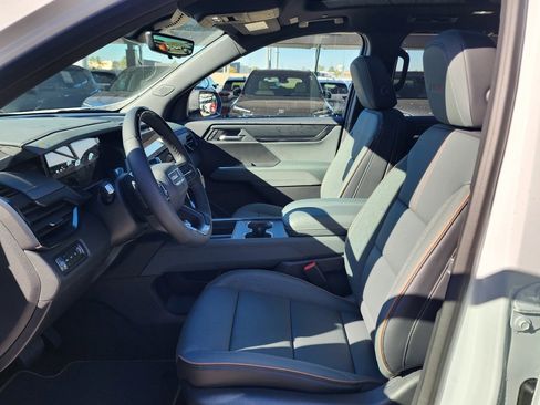 New 2026 GMC Acadia AT4 w/ Super Cruise Package image 16