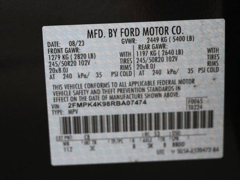Used 2024 Ford Edge Titanium image 31