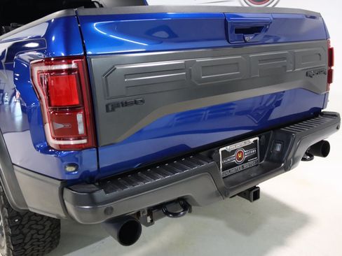 Used 2018 Ford F150 Raptor w/ Equipment Group 802A Luxury AWD/4WD image 86