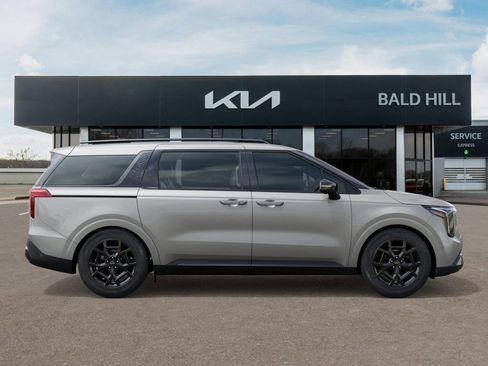 New 2026 Kia Carnival SX image 7