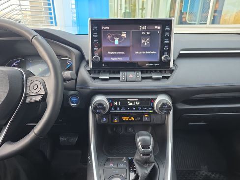 Used 2022 Toyota RAV4 XSE image 24