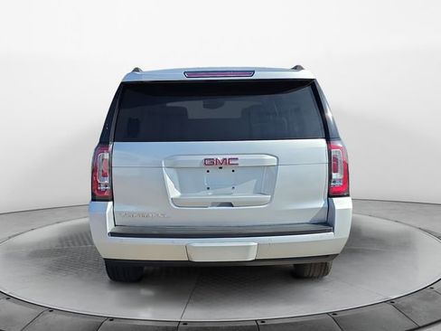 Used 2016 GMC Yukon XL SLT w/ Enhanced Security Package image 4