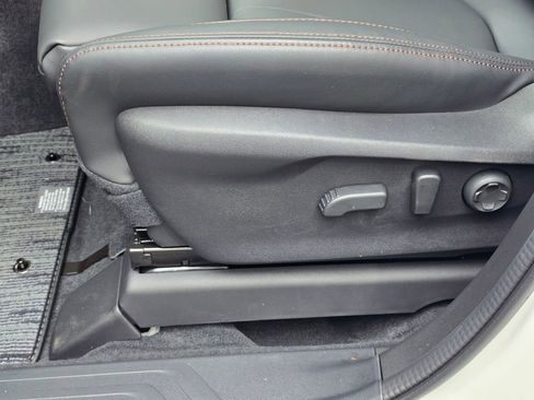 New 2026 Subaru Ascent Limited Bronze image 14