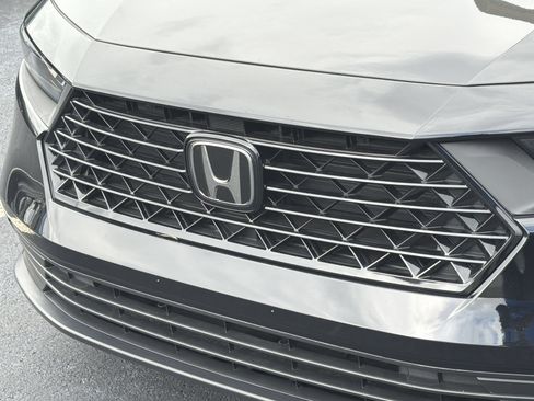 Used 2025 Honda Accord LX image 3