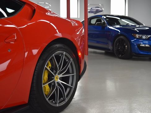 Used 2020 Ferrari 812 Superfast image 13