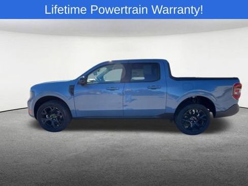 New 2025 Ford Maverick Lariat w/ Black Appearance Package image 5