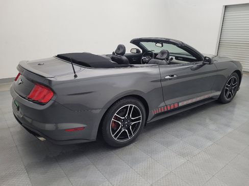Used 2019 Ford Mustang Premium RWD image 10