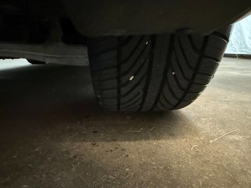 Used 2005 Chevrolet Corvette Coupe w/ Preferred Equipment Group image 34