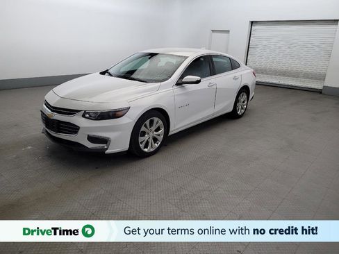Used 2018 Chevrolet Malibu Premier FWD image 1