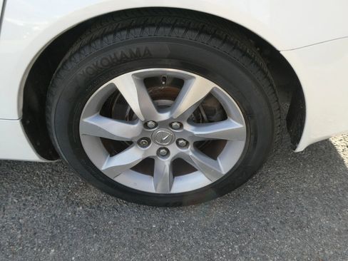 Used 2012 Acura TL Sedan 4D image 33