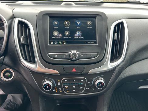 Used 2019 Chevrolet Equinox LT w/ Driver Convenience Package image 33