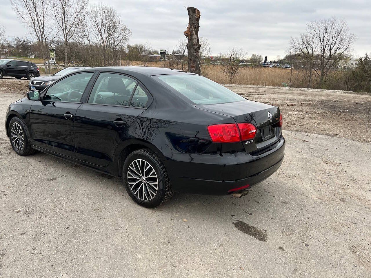 Used 2013 Volkswagen Jetta S FWD image 3