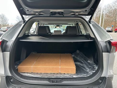 New 2025 Toyota RAV4 XLE image 15