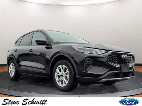 Used 2025 Ford Escape Active w/ Cold Weather Package image 31