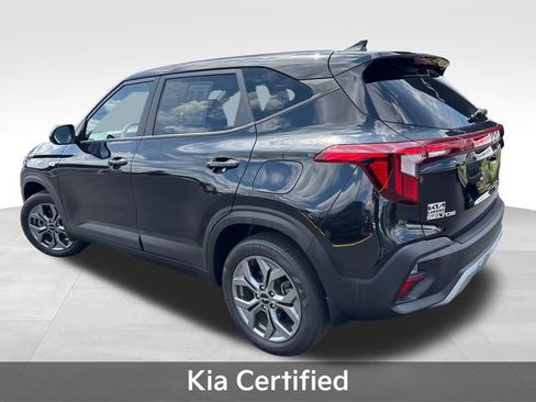 Used 2024 Kia Seltos LX AWD/4WD image 5