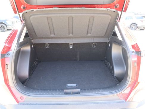 Used 2025 Hyundai Kona SEL FWD image 13