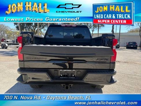 Used 2025 Chevrolet Silverado 1500 ZR2 w/ Technology Package image 13