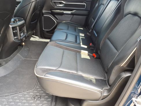 Used 2023 RAM 1500 Laramie AWD/4WD image 8