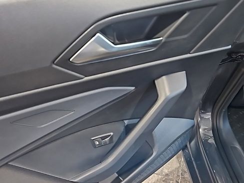 New 2026 Volkswagen Jetta SE image 21