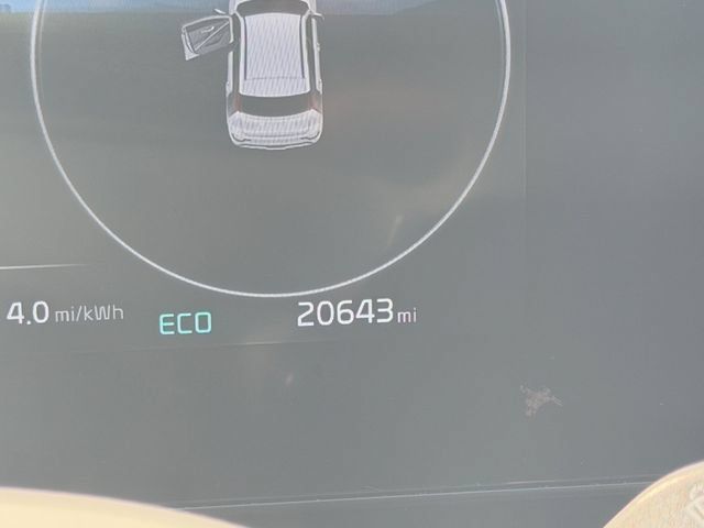 Used 2023 Kia Niro Wave w/ Wave Preserve Package FWD image 11