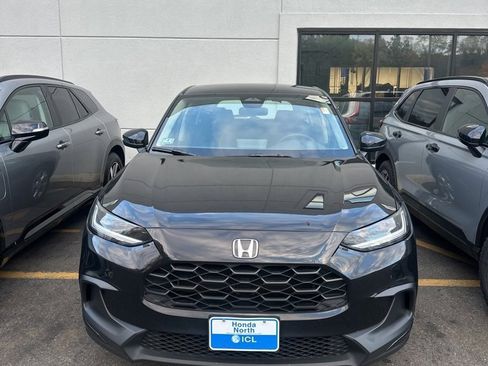 Certified 2023 Honda HR-V LX image 29