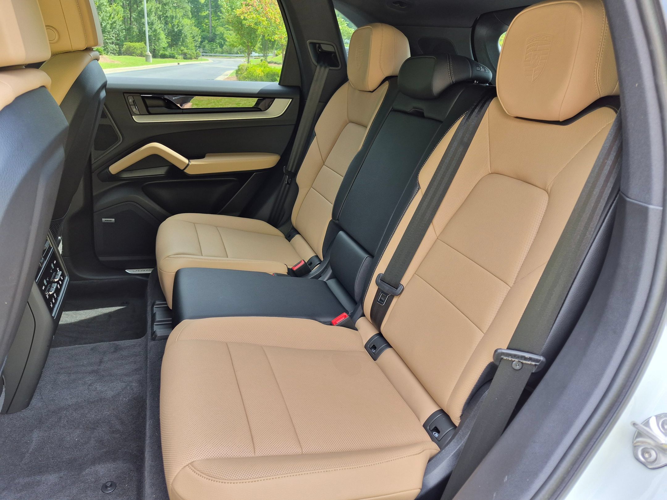 Certified 2026 Porsche Cayenne AWD/4WD image 26