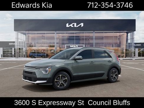 New 2026 Kia Niro EX FWD image 3