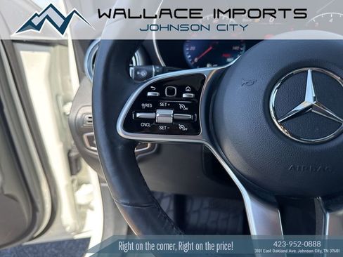 Used 2021 Mercedes-Benz GLC 300 4MATIC image 31