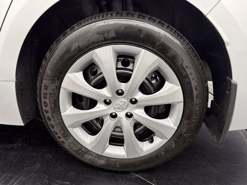 Used 2026 Toyota Corolla LE FWD image 16