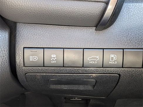 Used 2024 Toyota Camry SE w/ Convenience Package image 18