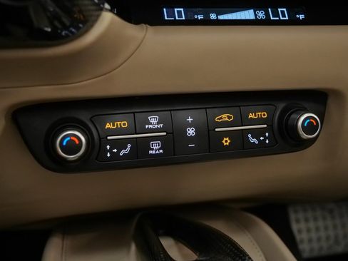 Certified 2021 Ferrari 812 GTS Base image 58