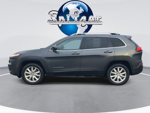 Used 2016 Jeep Cherokee Limited image 6