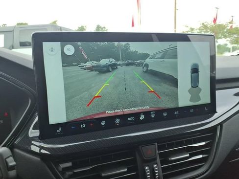 Used 2024 Ford Escape ST-Line w/ Tech Pack #1 FWD image 19
