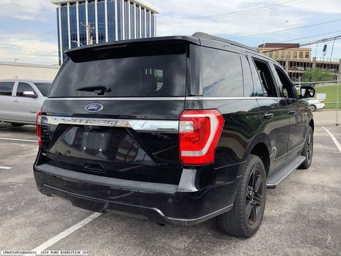 Used 2020 Ford Expedition XLT w/ Equipment Group 202A RWD image 6