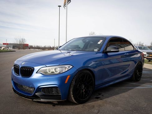 Used 2015 BMW M235i Coupe image 18