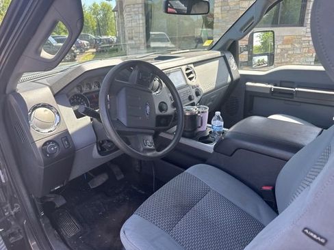 Used 2014 Ford F250 XLT w/ XLT Value Package AWD/4WD image 5