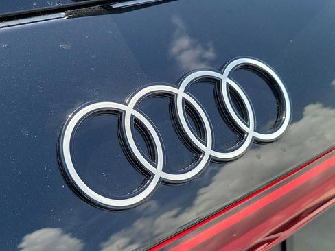 Certified 2025 Audi Q5 Premium Plus w/ Premium Plus AWD/4WD image 10