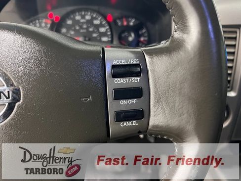 Used 2006 Nissan Titan SE image 43