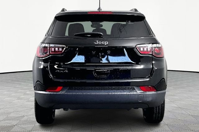 New 2026 Jeep Compass Latitude AWD/4WD image 5