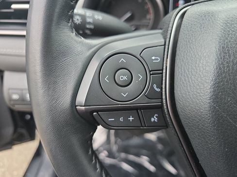 Used 2024 Toyota Camry SE image 21