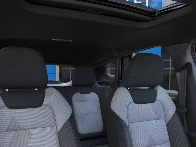 New 2026 Chevrolet Trax RS w/ Sunroof Package FWD image 24