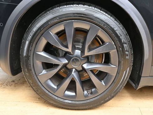 Used 2022 Tesla Model X AWD/4WD image 11