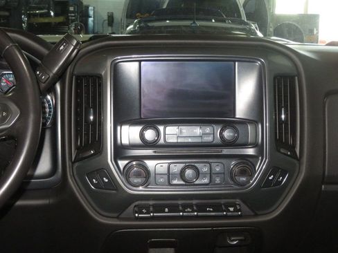 Used 2018 Chevrolet Silverado 2500 LT w/ Custom Sport Edition image 42