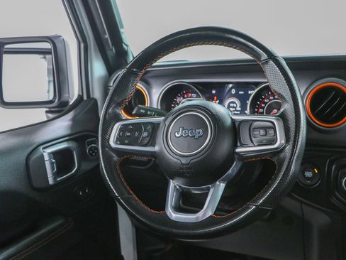 Used 2021 Jeep Gladiator Mojave AWD/4WD image 13