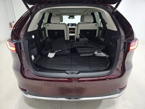 Used 2024 MAZDA CX-90 Plug-In Hybrid w/ Premium Plus image 17