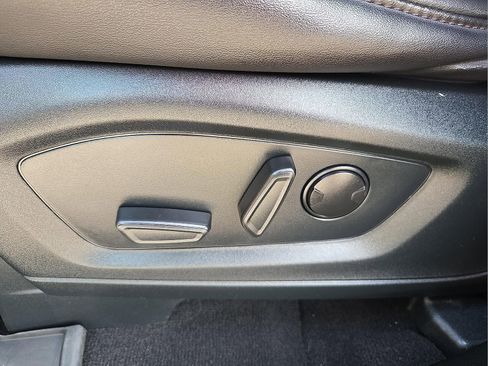 Certified 2023 Ford Explorer XLT w/ Equipment Group 202A image 16